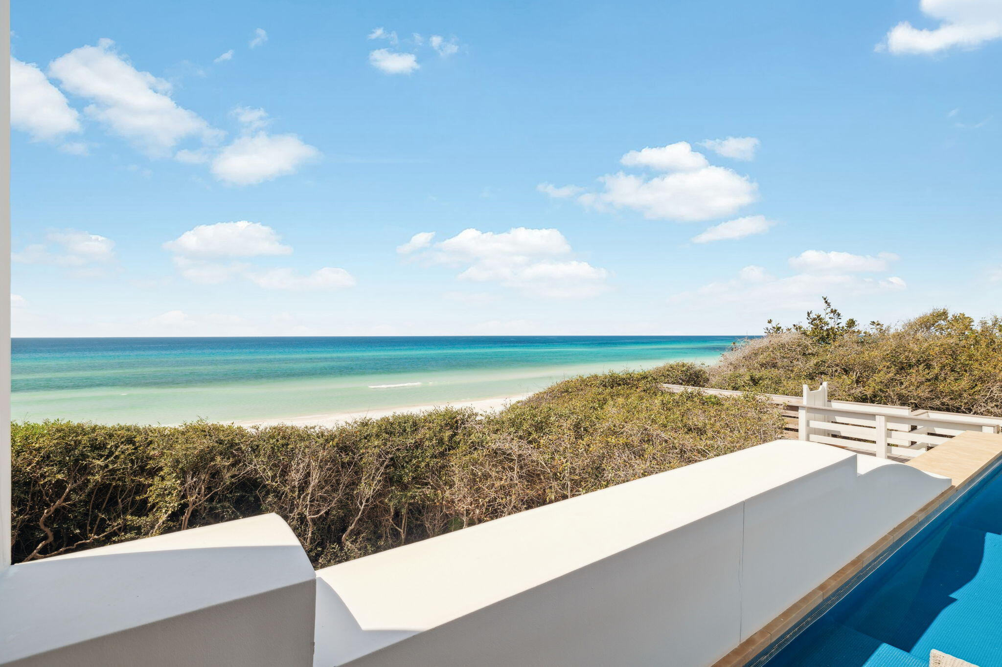Buying a Beachfront Home on 30A: What Luxury Buyers Need to Know Before Searching