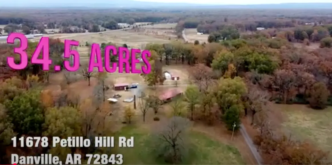 Home and 34.5 acres For Sale in Arkansas