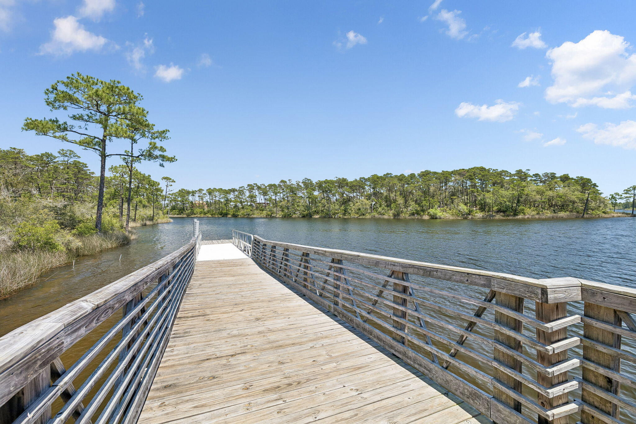 How to Evaluate WaterSound Beachfront Homes: What Luxury Buyers Need to Know (2026 Guide)