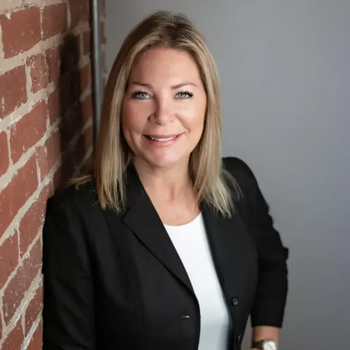 Agent Kasey Wootton