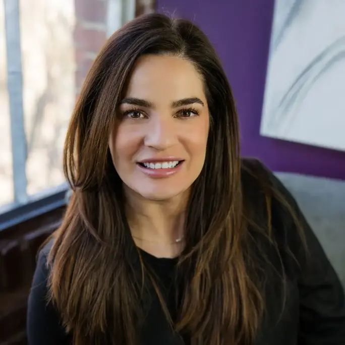 Agent Sarah Strong