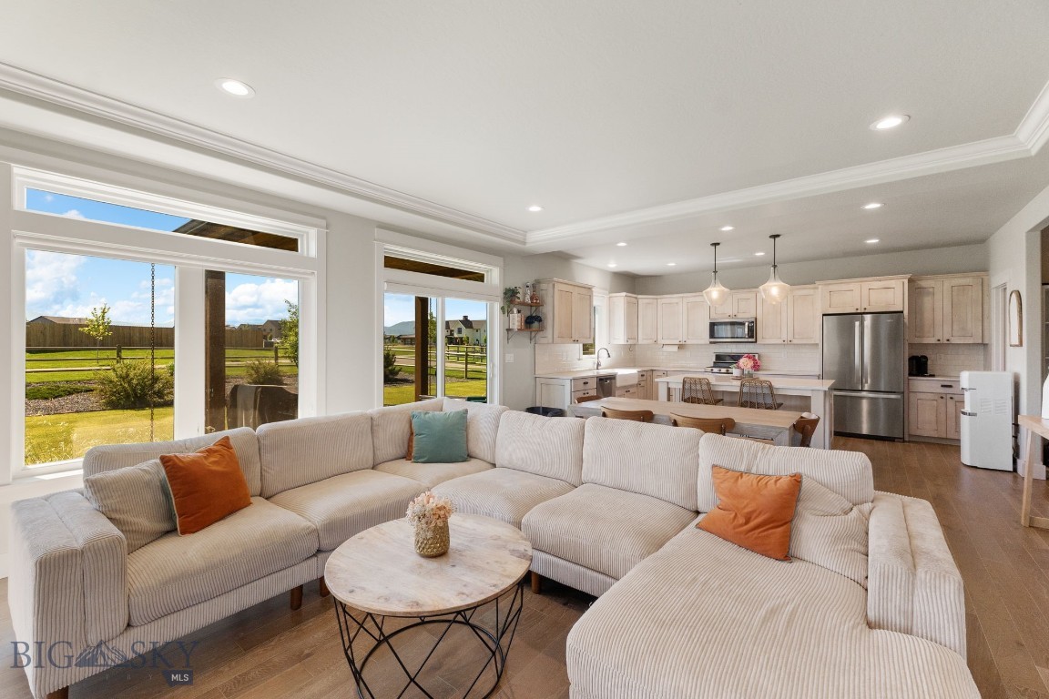 White Horse Ranch - Residential