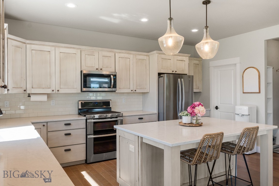 White Horse Ranch - Residential