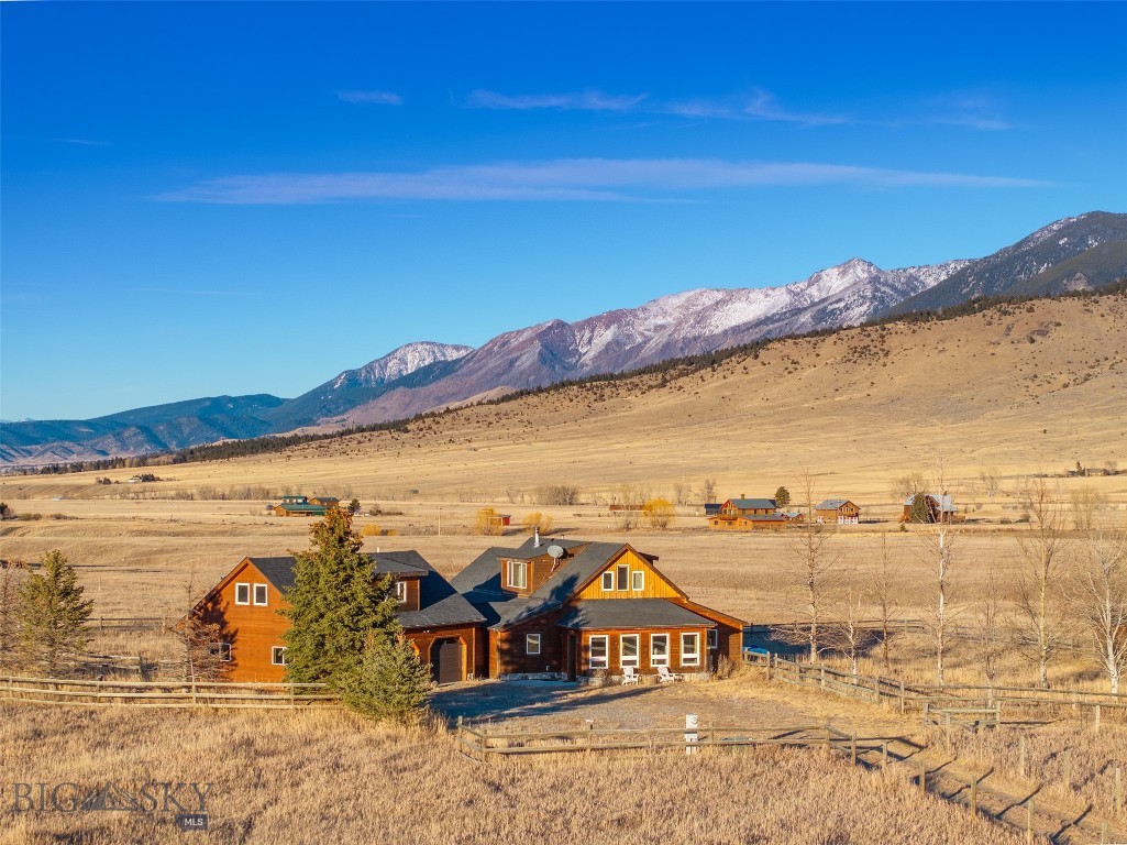 Elbow Creek - Land