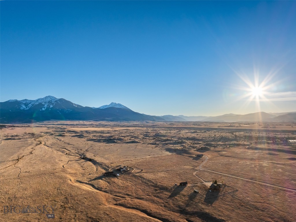 Elbow Creek - Land