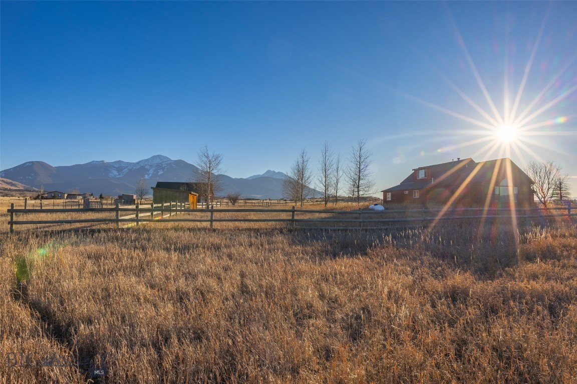 Elbow Creek - Land
