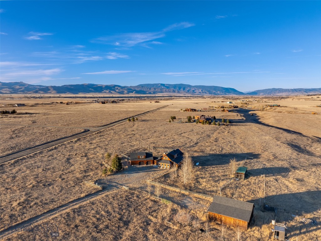 Elbow Creek - Land