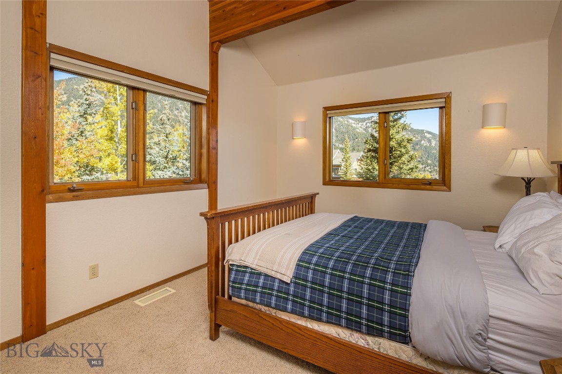 Sweetgrass Hill - Residential