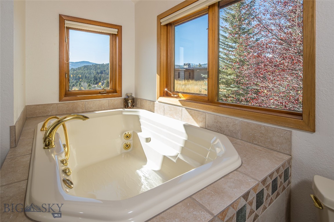 Sweetgrass Hill - Residential