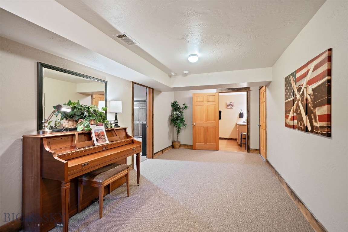 Gallatin River Ranch - Residential