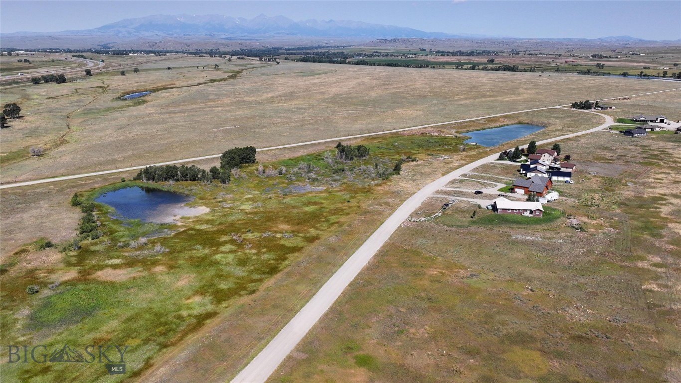 Yellowstone Meadows - Land