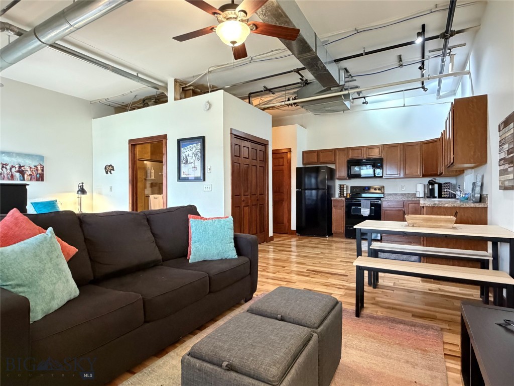 River Rock and Royal Village - Residential
