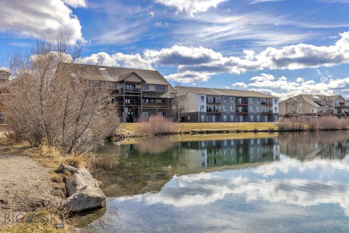 River Rock and Royal Village - Residential