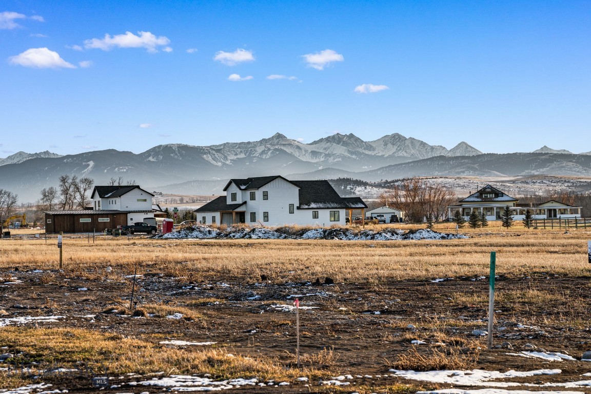 Gallatin Meadows - Land