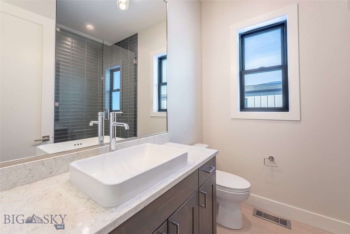 Creekside Meadows - Residential