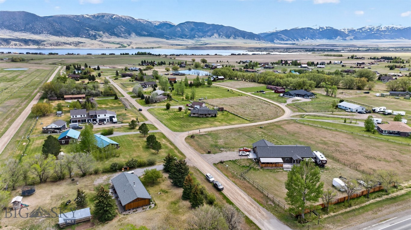 Troutdale - Residential