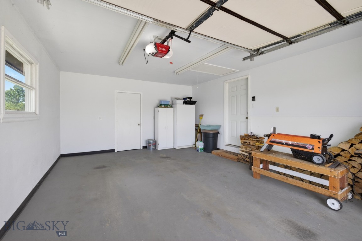 Troutdale - Residential