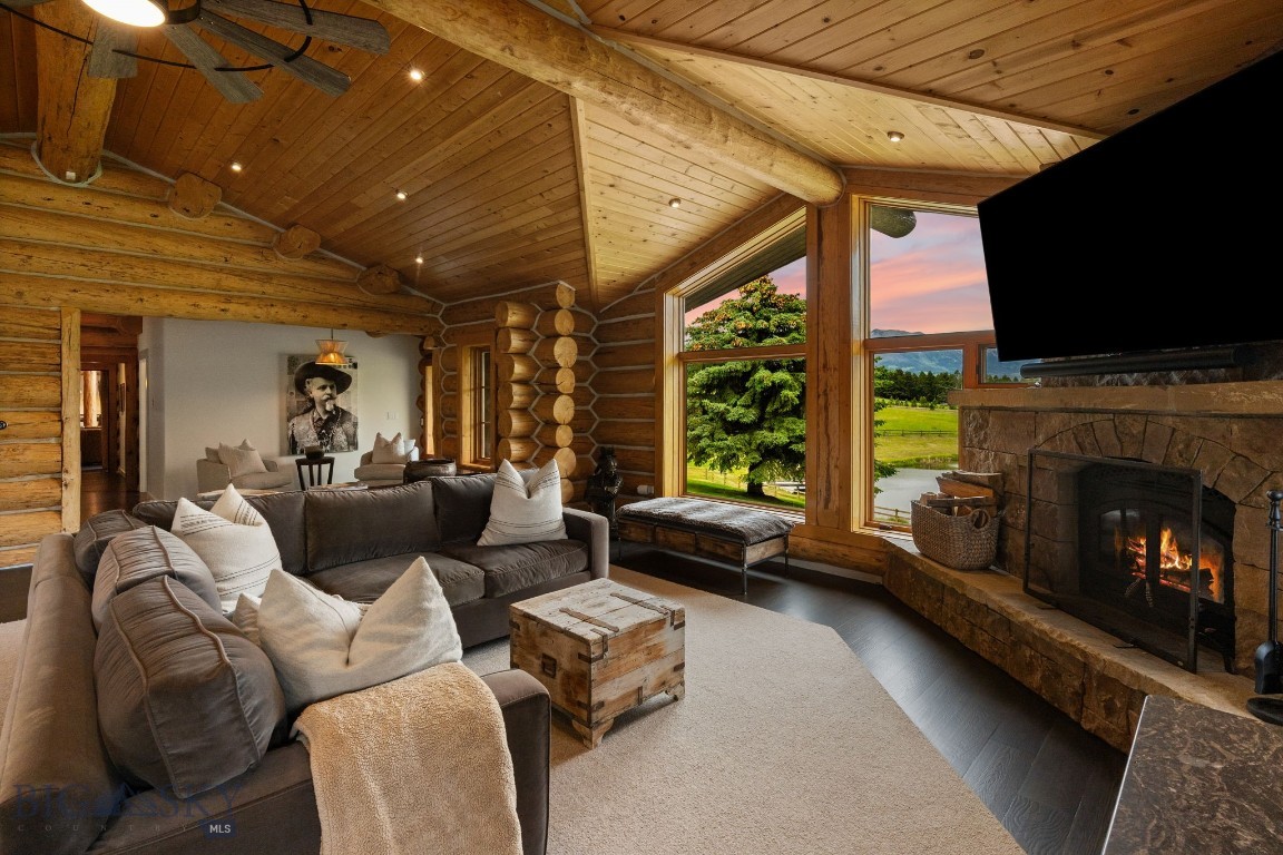 Aspen Meadows - Residential