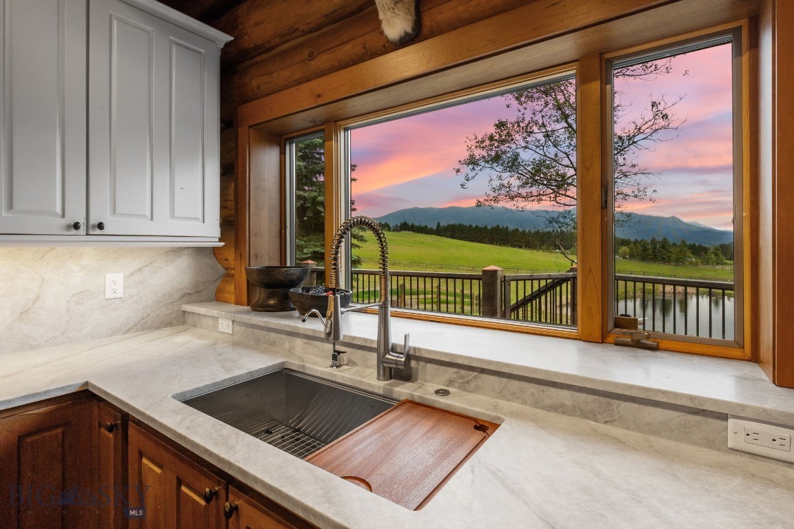 Aspen Meadows - Residential