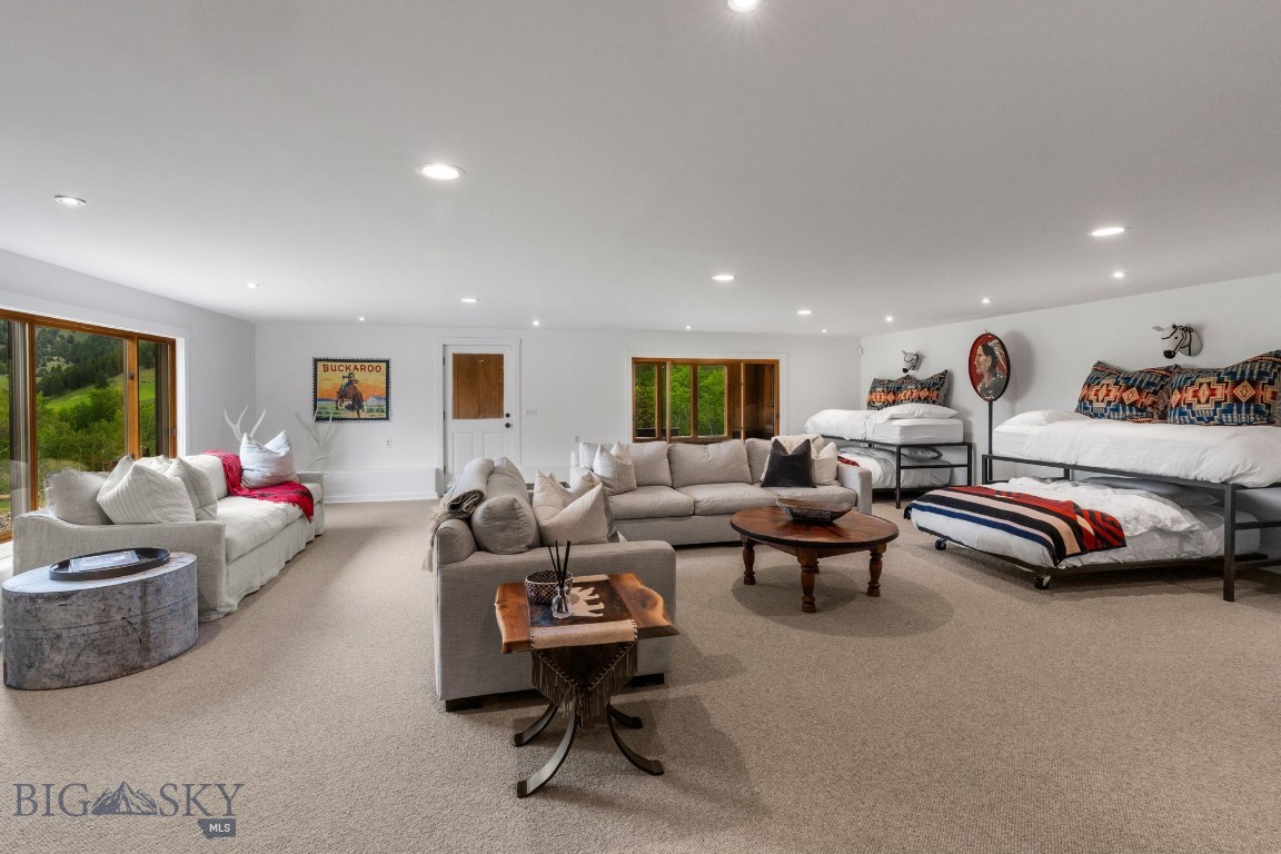 Aspen Meadows - Residential