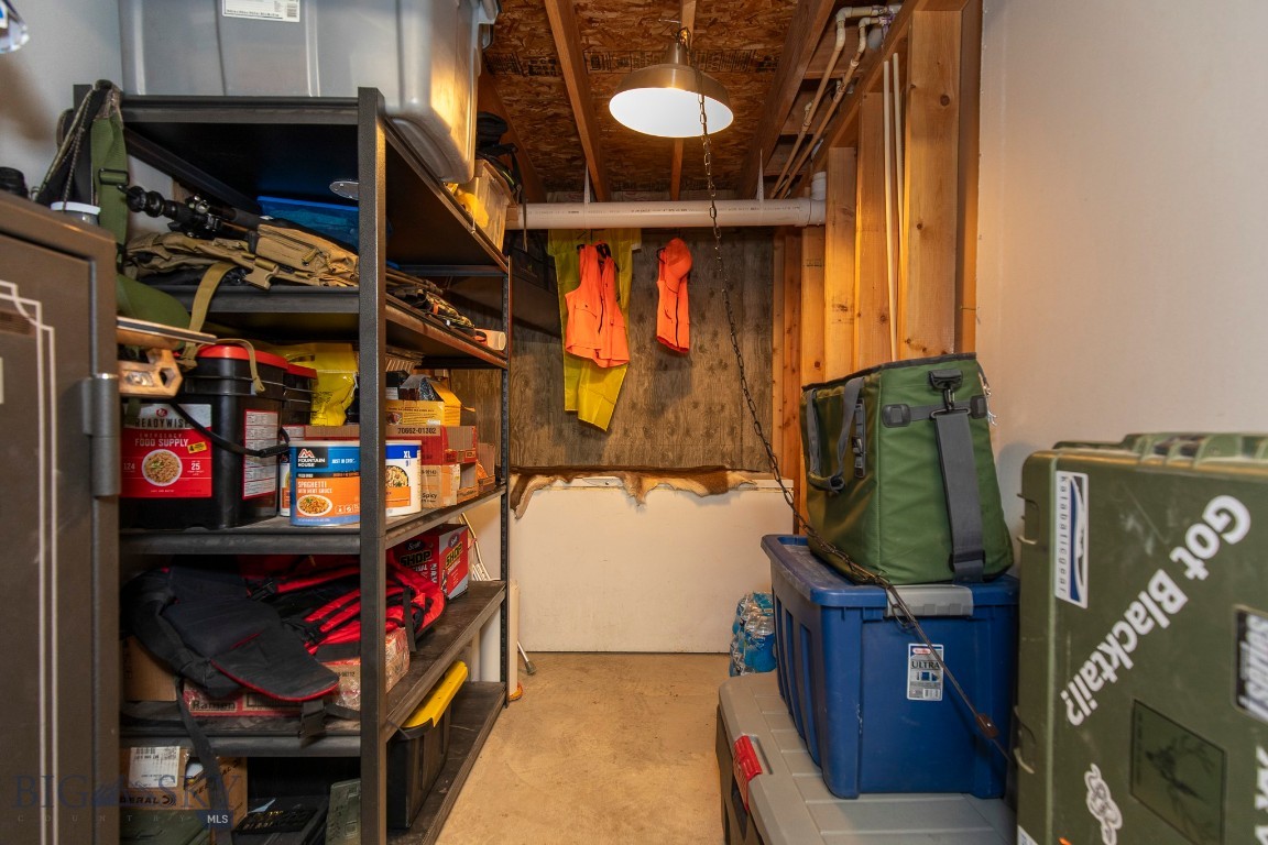 Ponderosa Pines - Residential