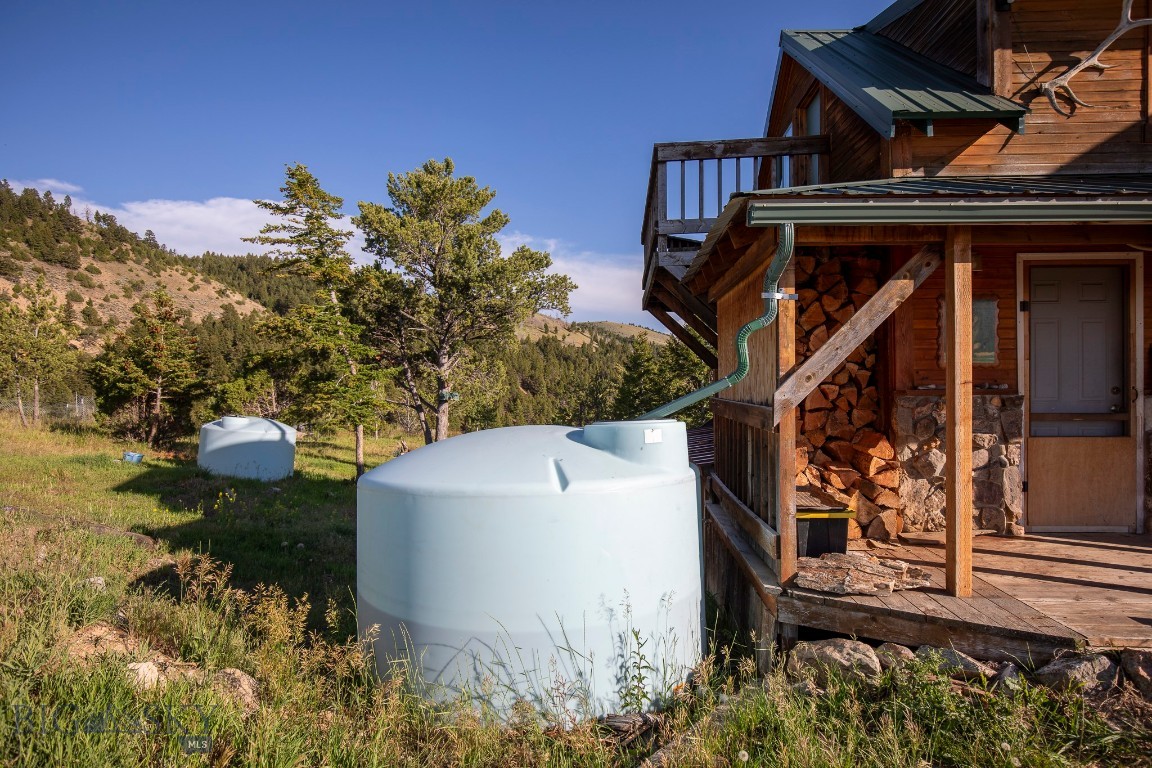 Ponderosa Pines - Residential