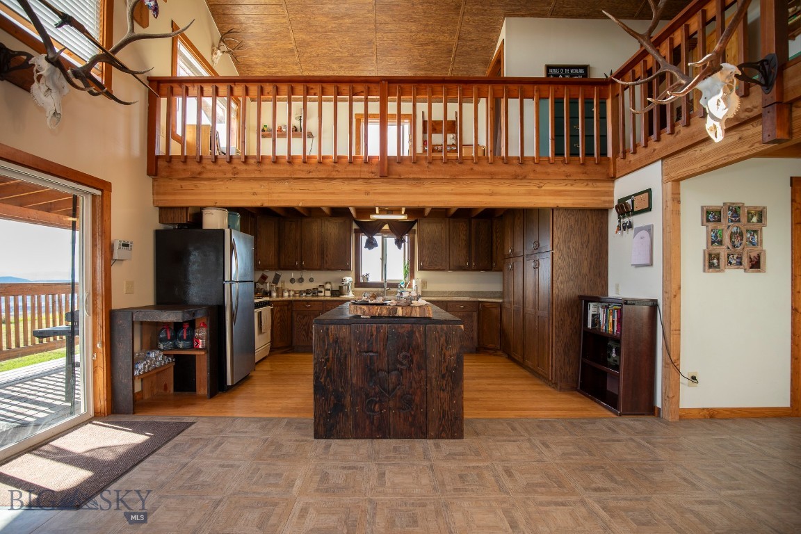 Ponderosa Pines - Residential