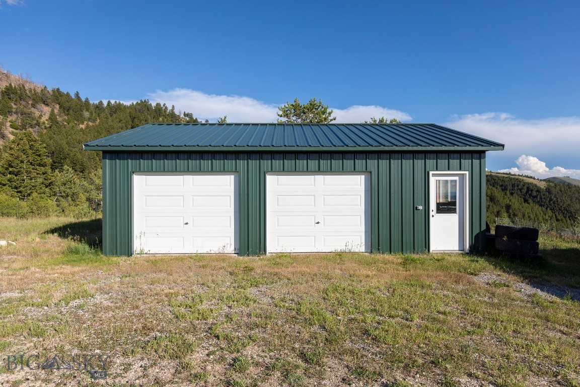 Ponderosa Pines - Residential