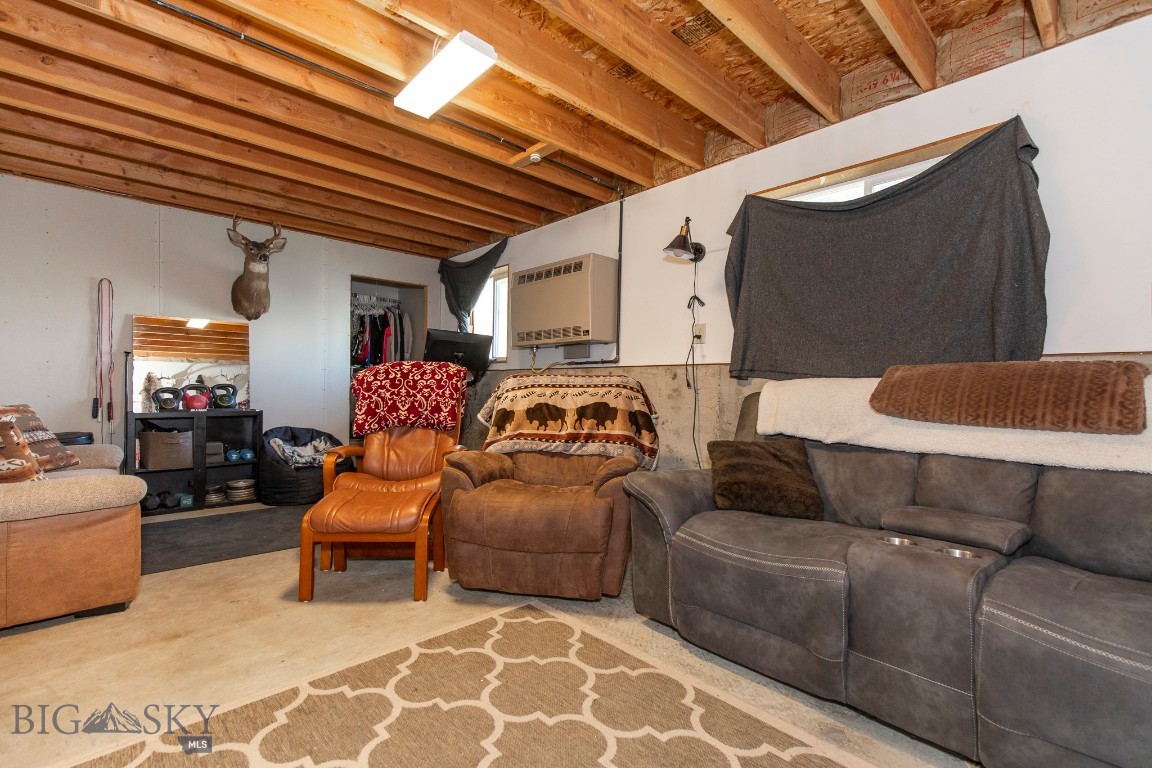 Ponderosa Pines - Residential