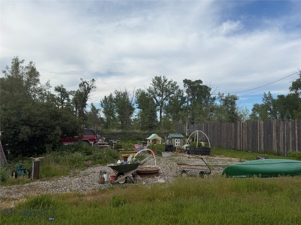 Gallatin Canyon - Residential