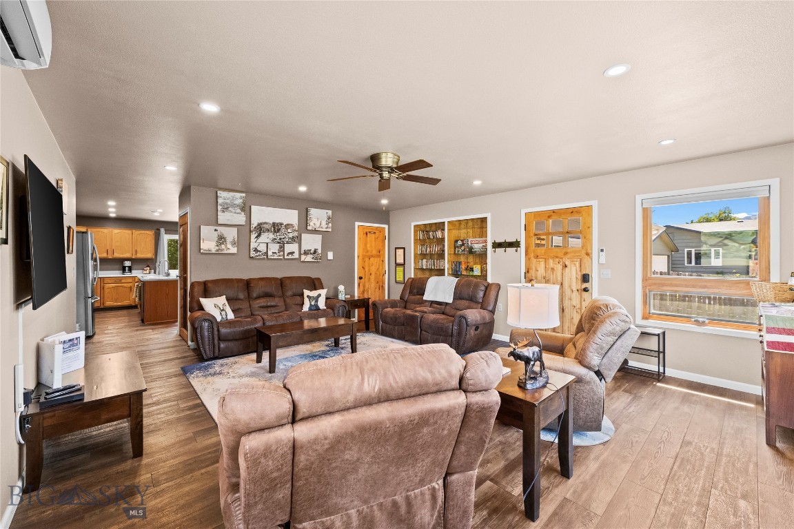 Sportsmans Retreat - Residential