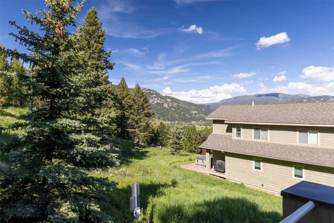 Deer Run Condos - Residential