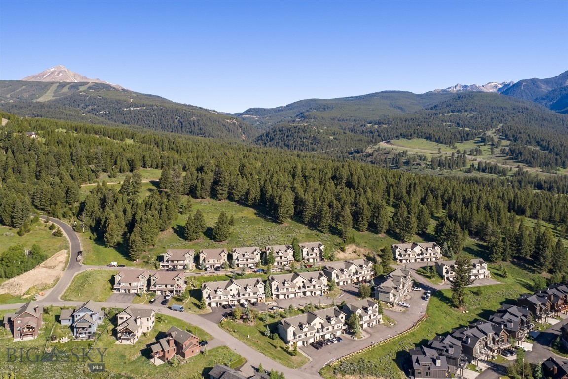 Deer Run Condos - Residential