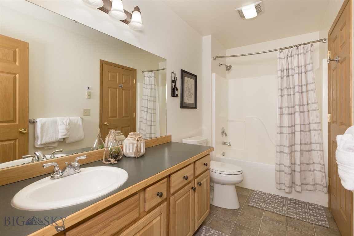 Deer Run Condos - Residential