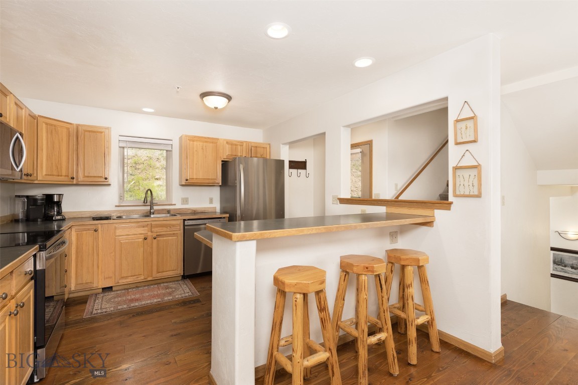 Deer Run Condos - Residential