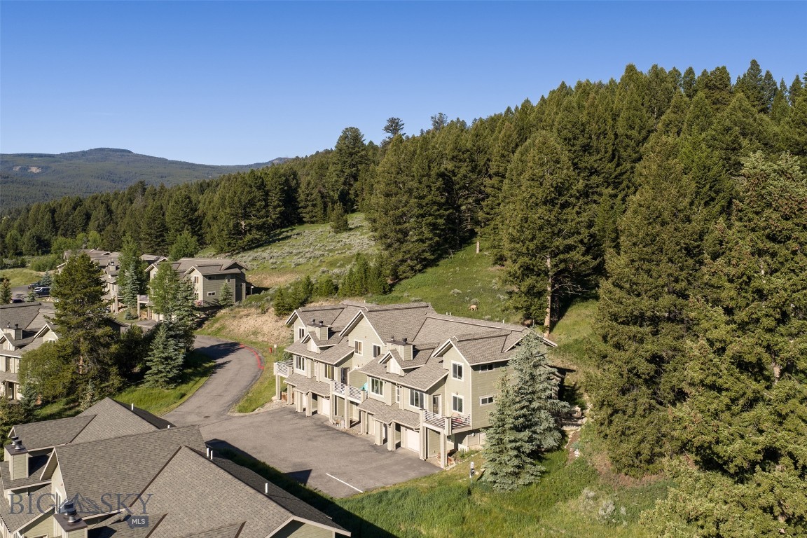 Deer Run Condos - Residential