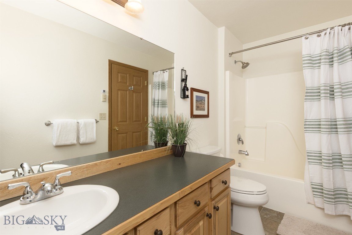 Deer Run Condos - Residential