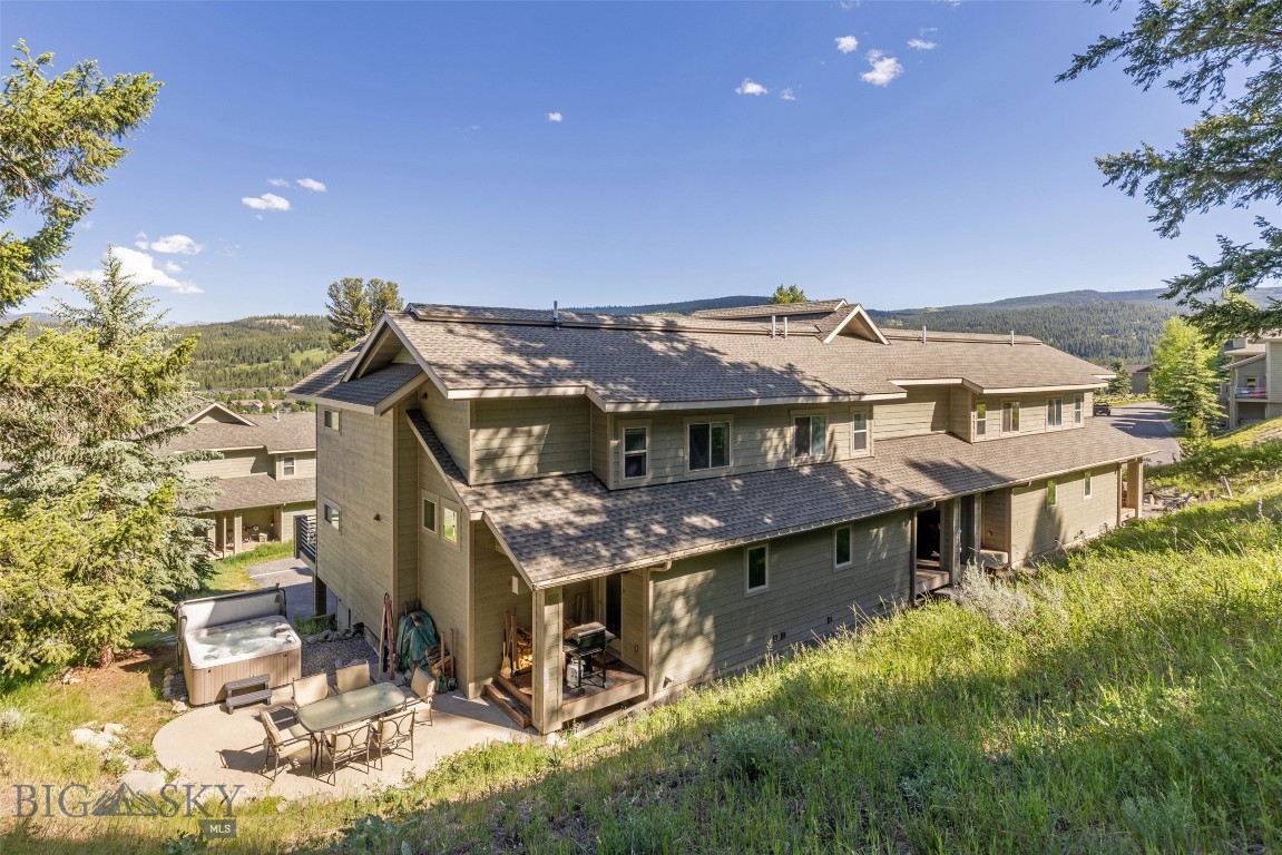 Deer Run Condos - Residential