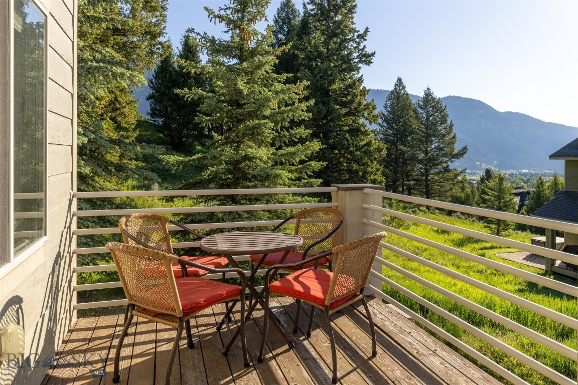 Deer Run Condos - Residential