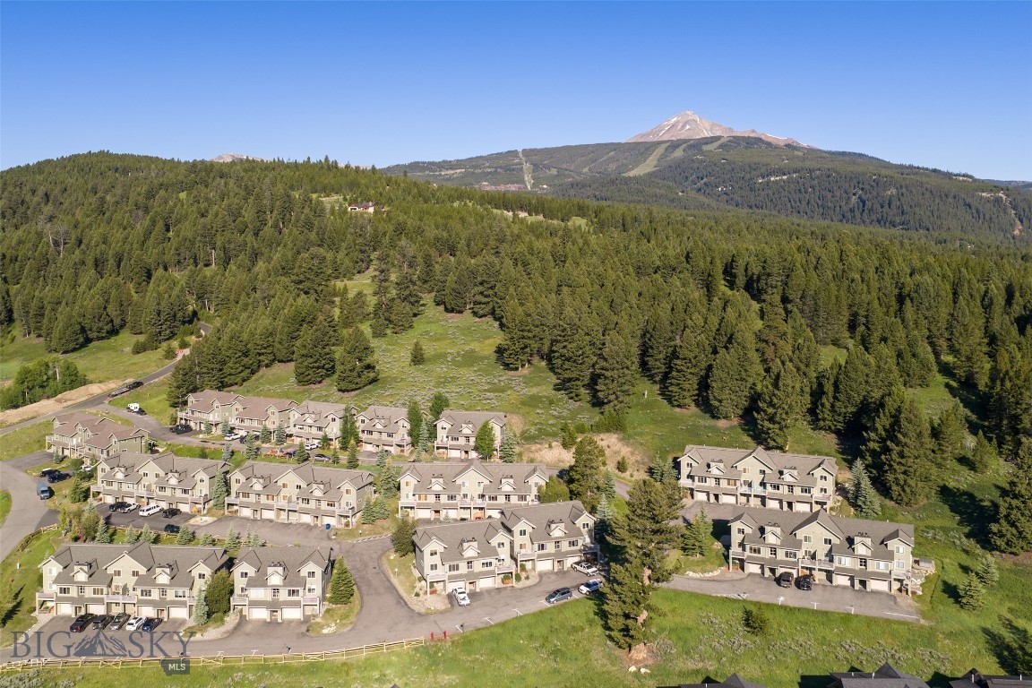 Deer Run Condos - Residential