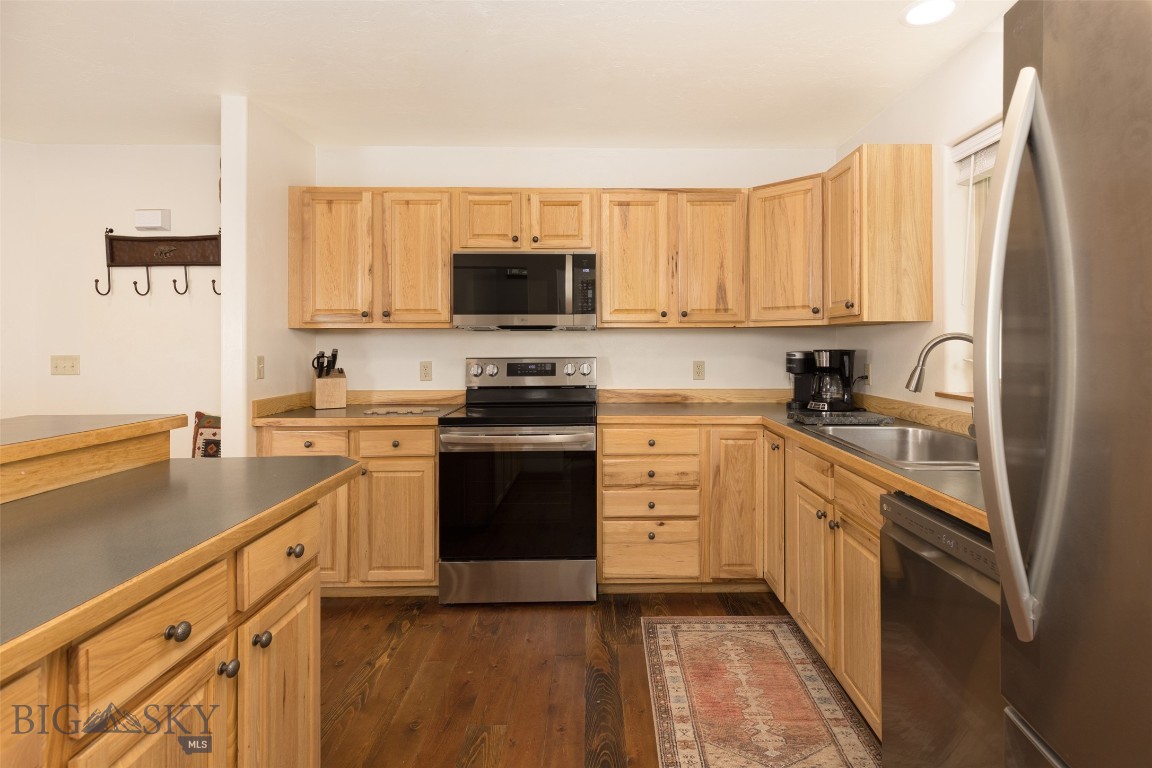 Deer Run Condos - Residential