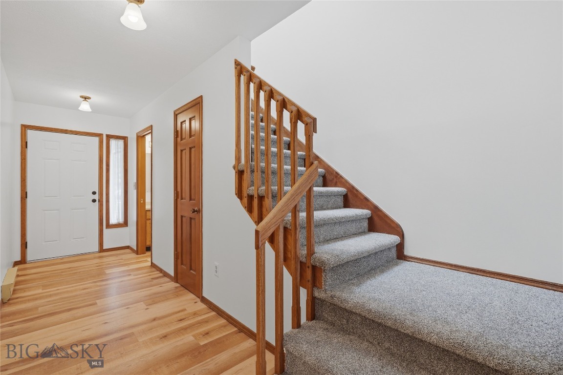Cedarwinds Condo - Residential