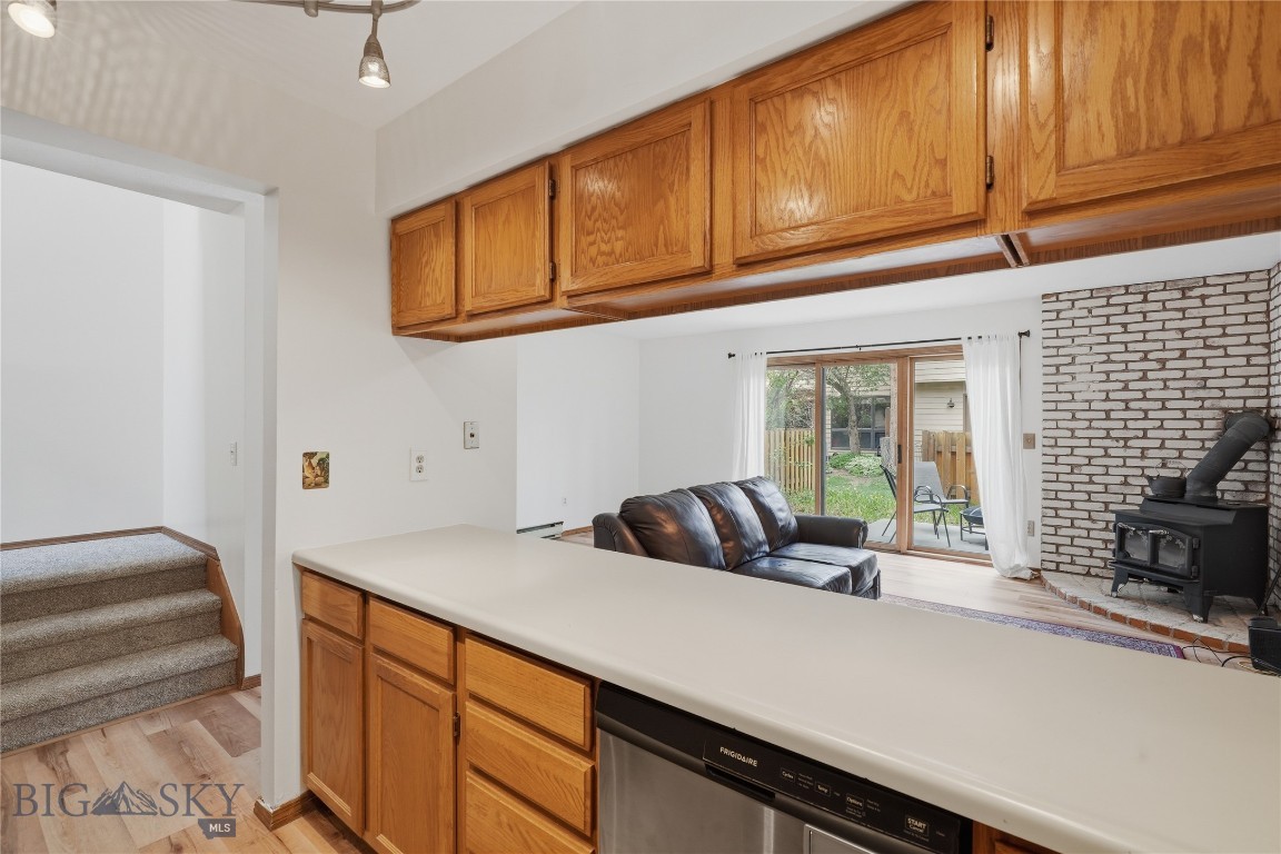 Cedarwinds Condo - Residential