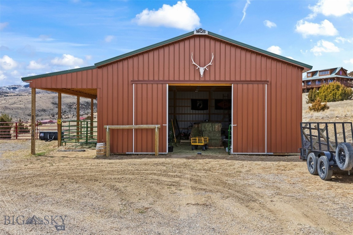 Shining Mountain Unit I - Residential