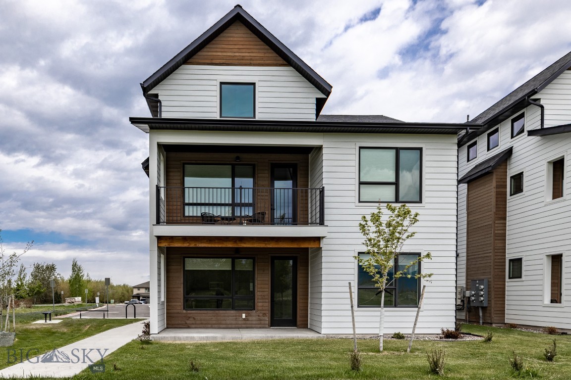 Beautiful ground level condo in Bozeman's desired Southside! Enjoy the convenient, turn key living while being in the picturesque landscape of south Bozeman. Southern Exposure and patio door access to designated GREEN SPACE is ideal for your pets or your own outdoor oasis with mountain views. This unit is perfect for those seeking adventure and low maintenance living while having easy access to trails, biking, hiking, Hyalite and more. Tasteful finishes, AC mini split units, your own garage, and just a short drive, bike, or walk to outdoor recreation and just miles away from town - these condos offer a quiet farmhouse feel with mountain views while being conveniently located.