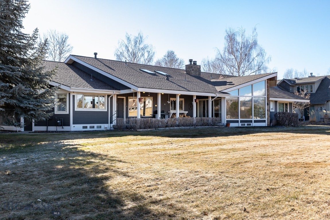 Riverside Manor - Residential