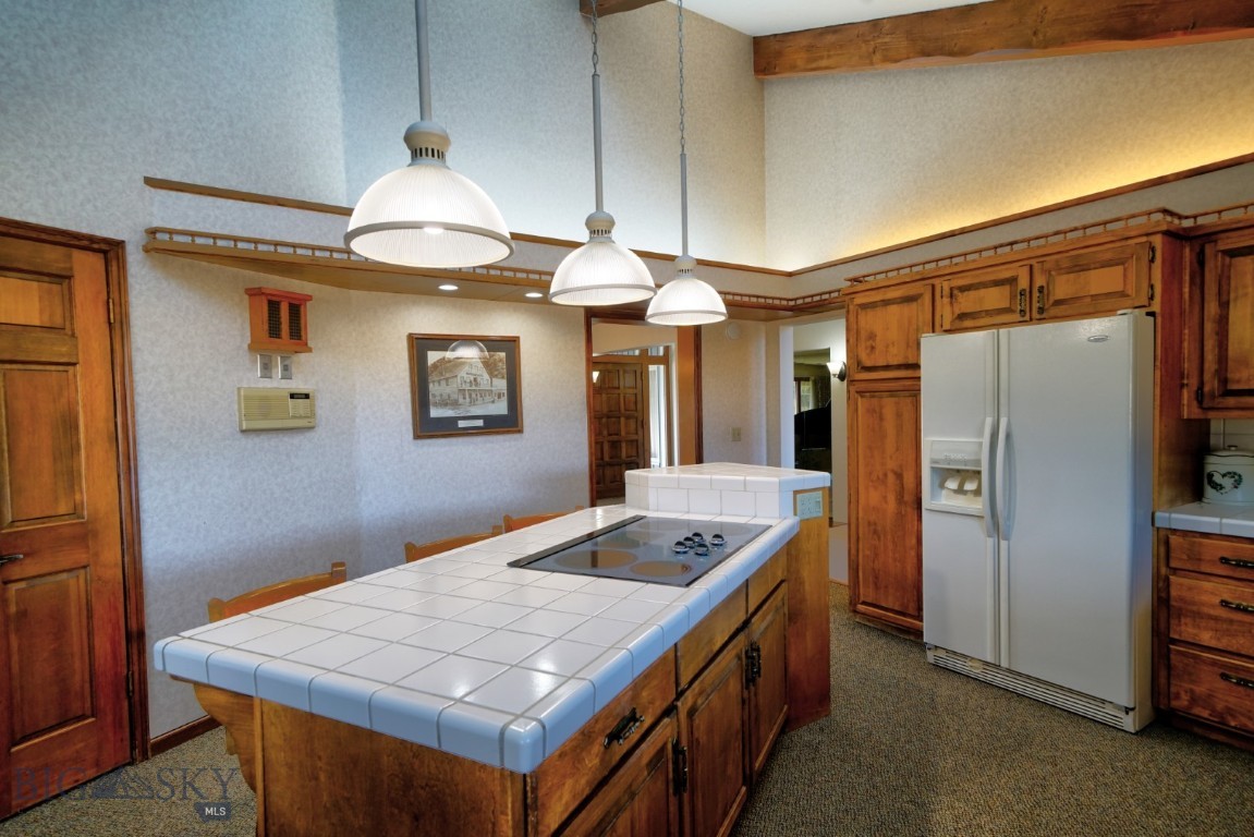 Riverside Manor - Residential