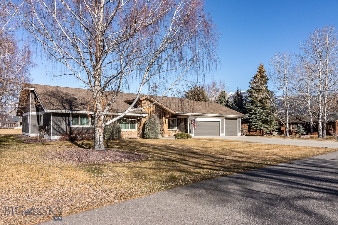 Riverside Manor - Residential