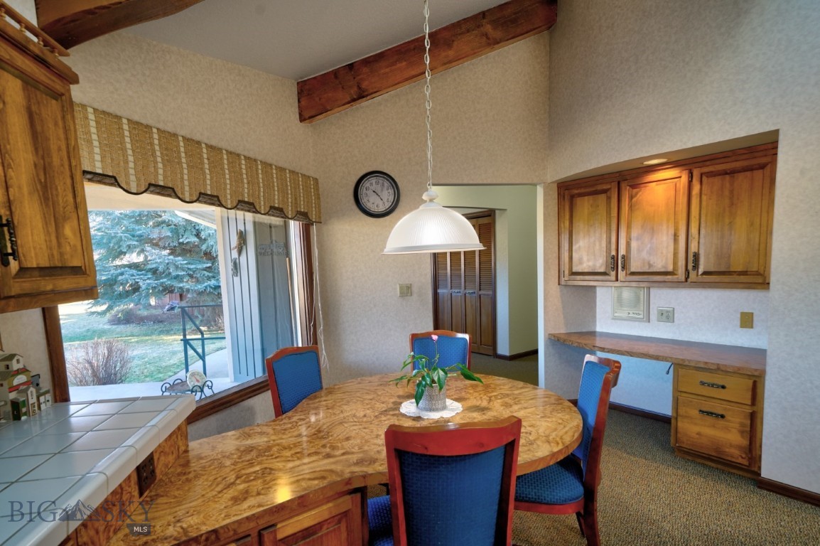 Riverside Manor - Residential