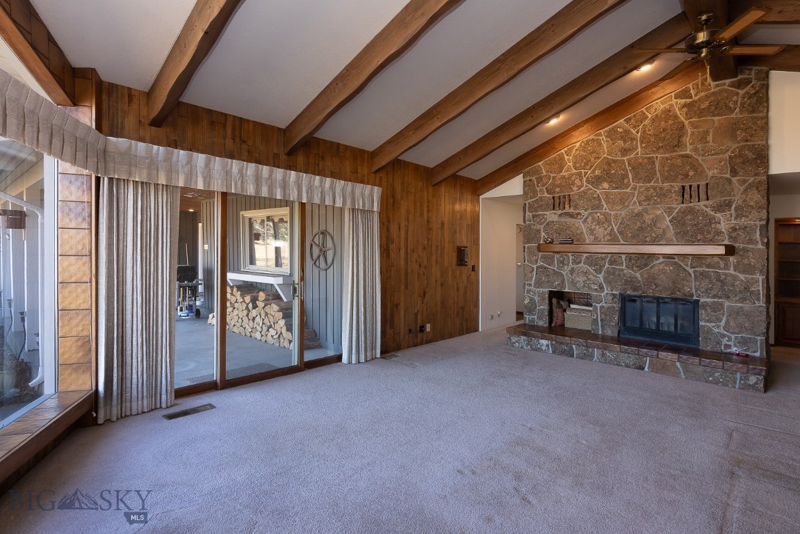 Riverside Manor - Residential